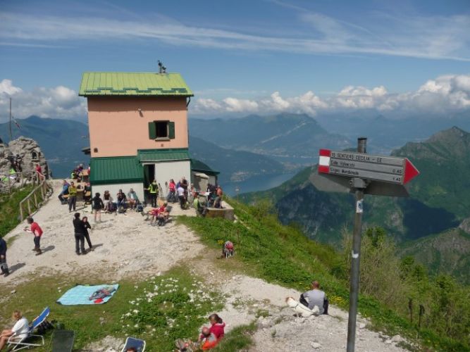 18 Rifugio Rosalba